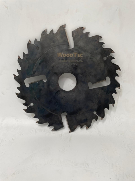 Пила дисковая Ø300 х 50 х 3,5/2,2 Z = 18 + 18 + 4 WoodTec